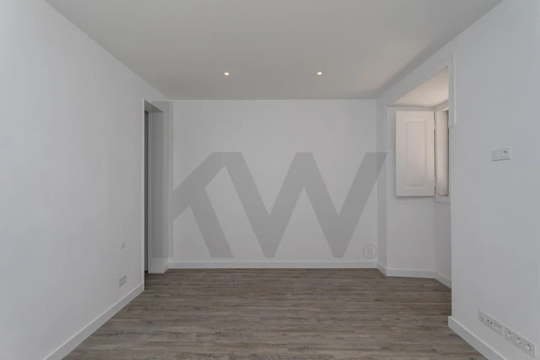 Apartamento T1 para Venda em Misericórdia Foto 12