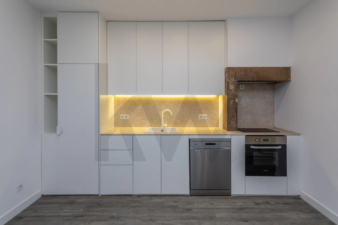 Apartamento T1 para Venda em Misericórdia Foto 18