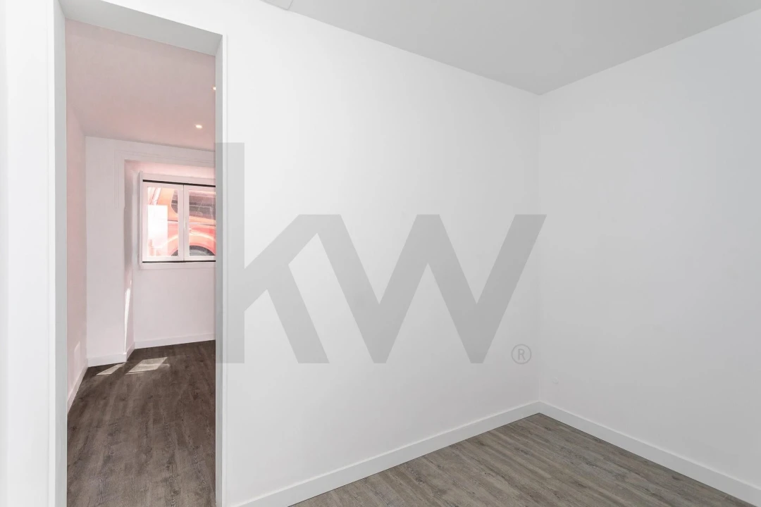 Apartamento T1 para Venda em Misericórdia Foto 16