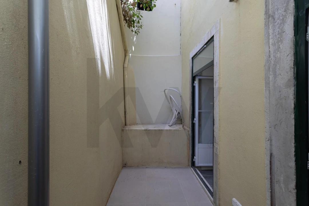 Apartamento T1 para Venda em Misericórdia Foto 29