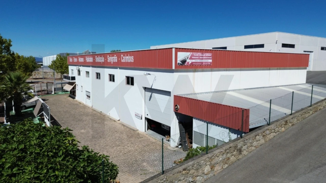 Negócio para Venda em Castelo Branco Foto 1