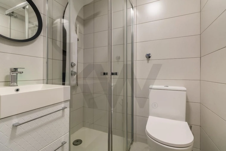 Apartamento T2 para Venda em Alfragide Foto 5