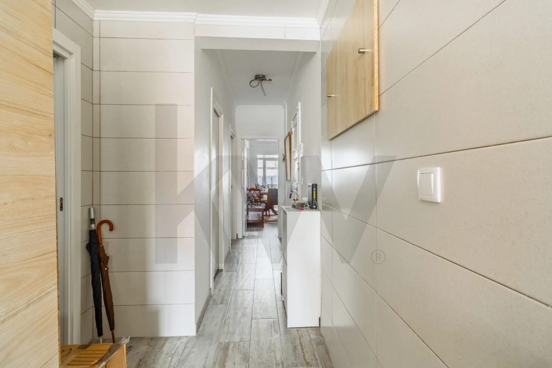 Apartamento T2 para Venda em Alfragide Foto 4