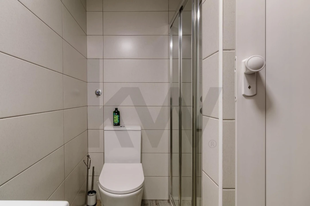 Apartamento T2 para Venda em Alfragide Foto 6