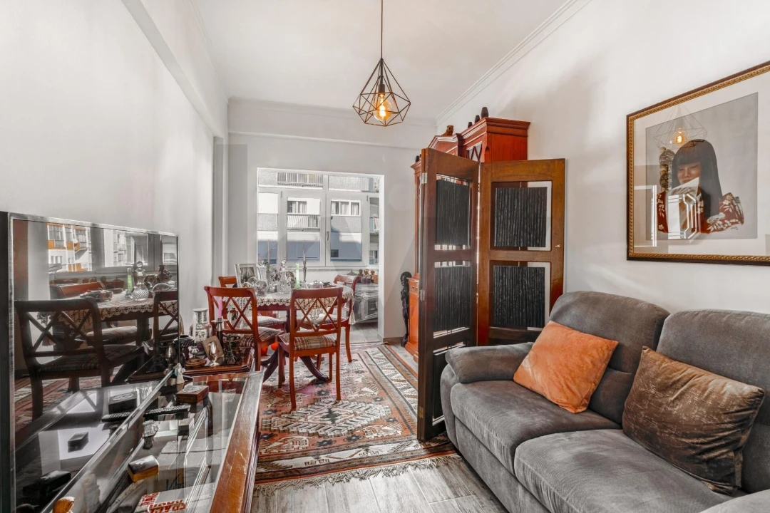 Apartamento T2 para Venda em Alfragide Foto 1