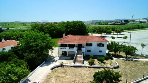 Moradia T3 para Venda em Alenquer (Santo Estêvão e Triana)