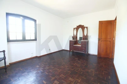 Moradia T3 para Venda em Alenquer (Santo Estêvão e Triana)