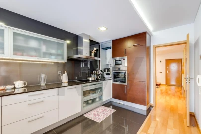 Apartamento T4 para Venda em Marrazes e Barosa