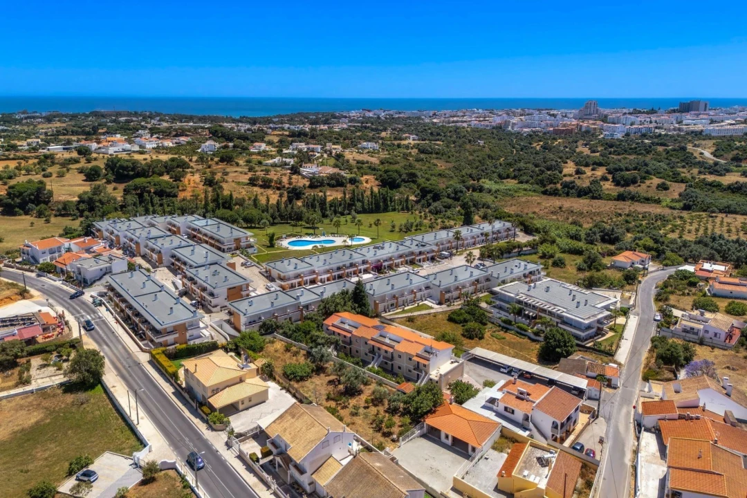 Moradia T2 para Venda em Albufeira e Olhos de Água Foto 56