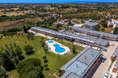 Moradia T2 para Venda em Albufeira e Olhos de Água