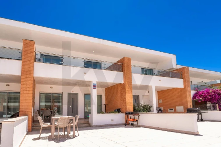 Moradia T2 para Venda em Albufeira e Olhos de Água Foto 42