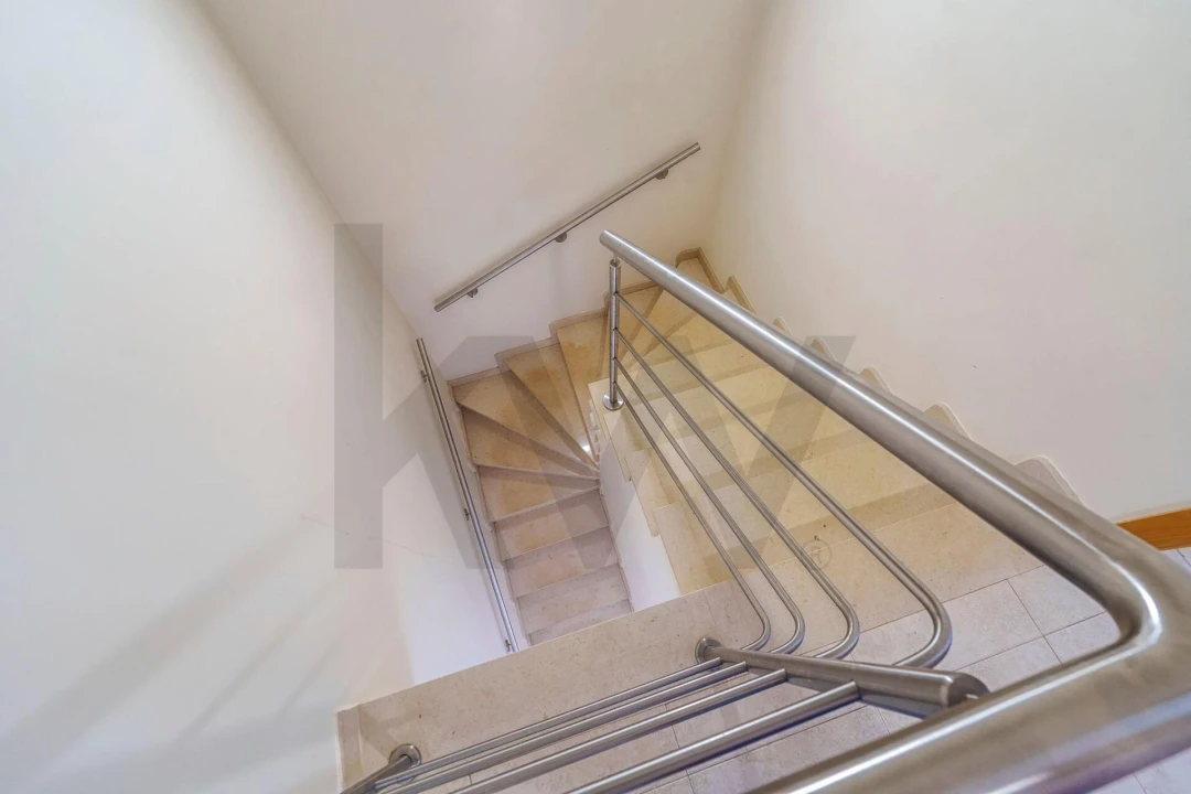 Moradia T2 para Venda em Albufeira e Olhos de Água Foto 40