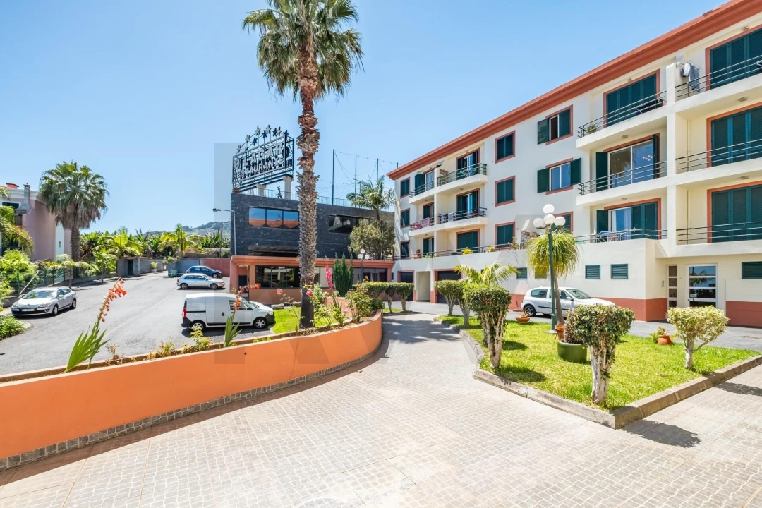 Apartamento T2 para Venda em Camara de Lobos Foto 23