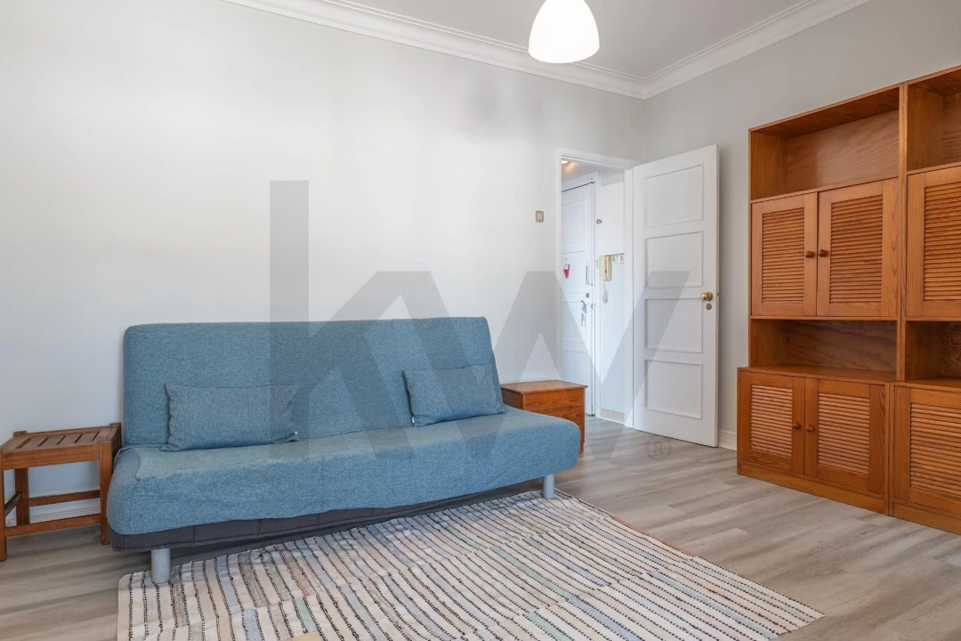 Apartamento T1 para Arrendamento em Póvoa de Santo Adrião e Olival Basto Foto 3