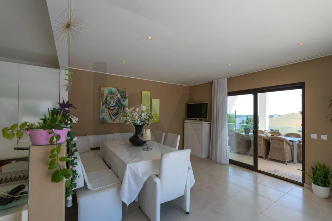 Moradia T4 para Venda em Mexilhoeira Grande Foto 66