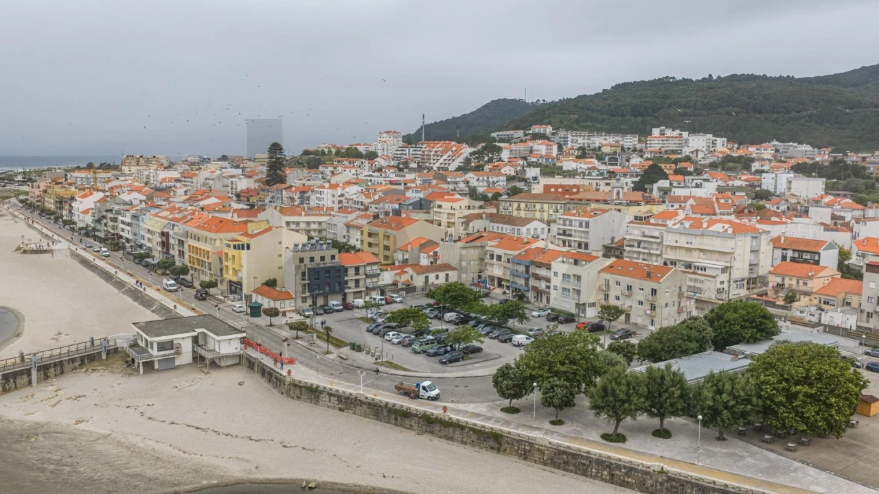 Apartamento T2 para Venda em Vila Praia de Ancora Foto 16