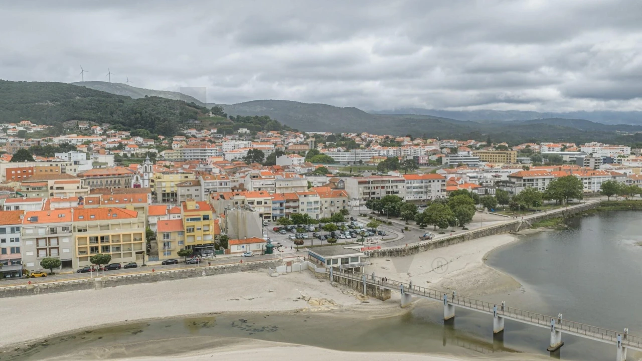 Apartamento T2 para Venda em Vila Praia de Ancora Foto 17
