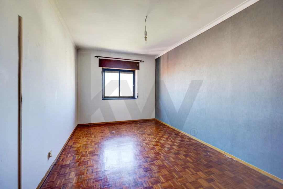 Apartamento T1 para Venda em Venteira Foto 12