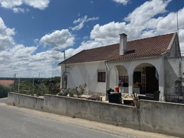 Terreno para Venda em Santa Maria do Castelo e Santiago e Santa Susana