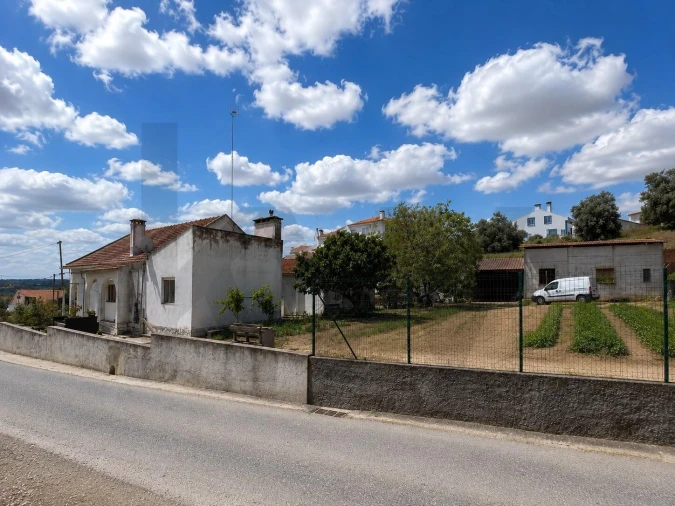 Terreno para Venda em Santa Maria do Castelo e Santiago e Santa Susana Foto 3