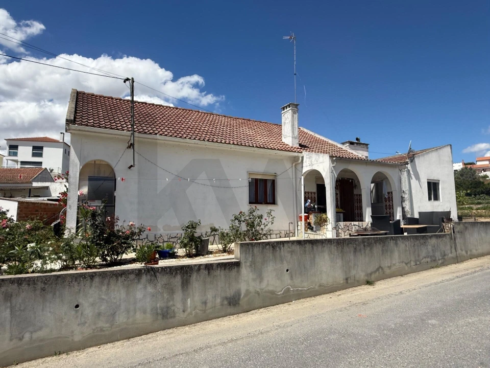 Terreno para Venda em Santa Maria do Castelo e Santiago e Santa Susana Foto 5