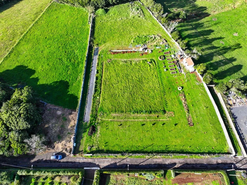 Terreno para Venda em Santo Espirito Foto 1