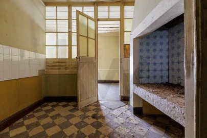 Prédio para Venda em Romeira e Várzea