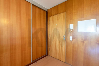 Apartamento para Venda em Aradas