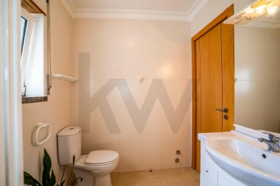 Apartamento T2 para Venda em Fatima