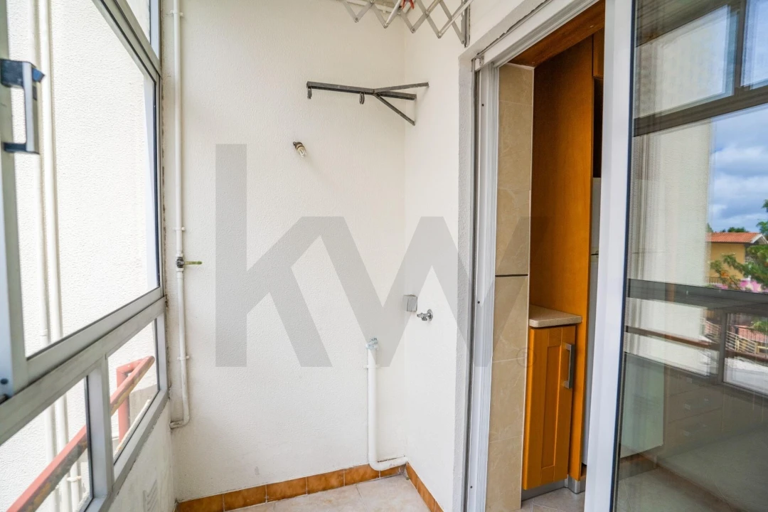 Apartamento T2 para Venda em Fatima Foto 6