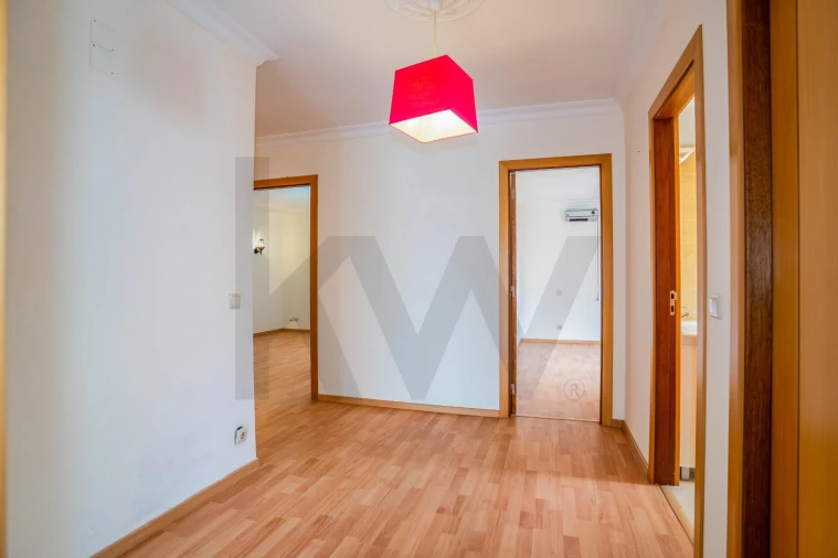Apartamento T2 para Venda em Fatima Foto 16