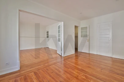 Apartamento T4 para Arrendamento em Avenidas Novas
