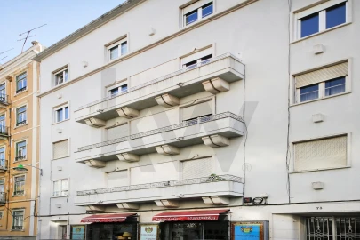 Apartamento T4 para Arrendamento em Avenidas Novas