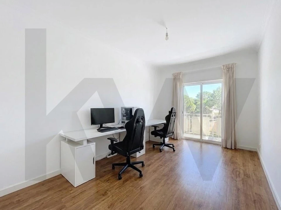 Apartamento T2 para Venda em Romeira e Várzea Foto 15