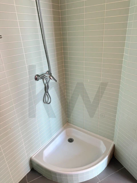 Apartamento T3 para Arrendamento em Alcantara