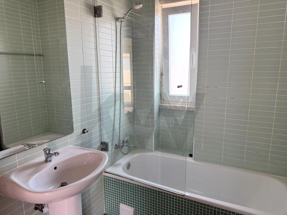 Apartamento T3 para Arrendamento em Alcantara Foto 25