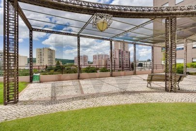 Apartamento T3 para Arrendamento em São Domingos de Benfica