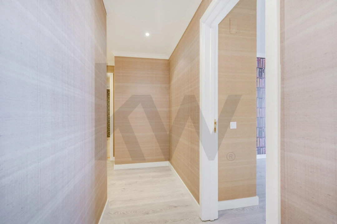 Apartamento T3 para Arrendamento em São Domingos de Benfica Foto 16