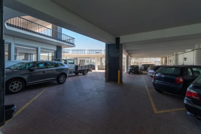 Apartamento T5 para Arrendamento em Estrela