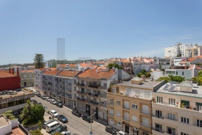 Apartamento T5 para Arrendamento em Estrela