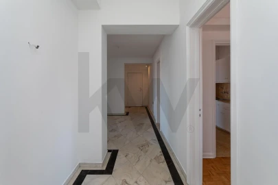 Apartamento T5 para Arrendamento em Estrela