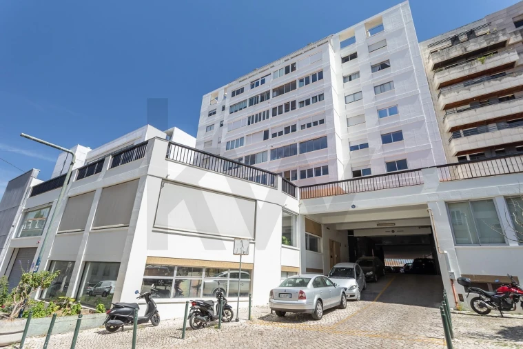 Apartamento T5 para Arrendamento em Estrela Foto 58