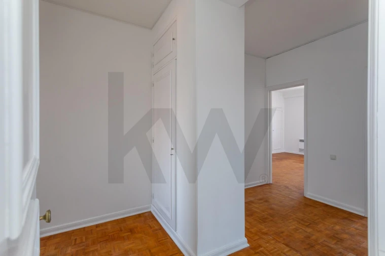 Apartamento T5 para Arrendamento em Estrela Foto 13
