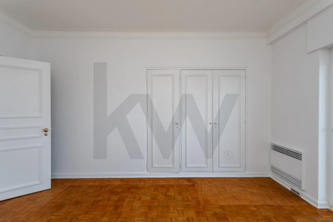 Apartamento T5 para Arrendamento em Estrela Foto 17