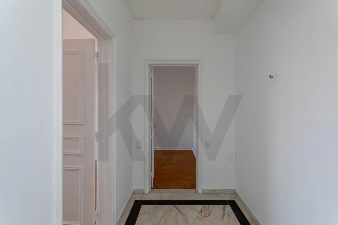Apartamento T5 para Arrendamento em Estrela Foto 12