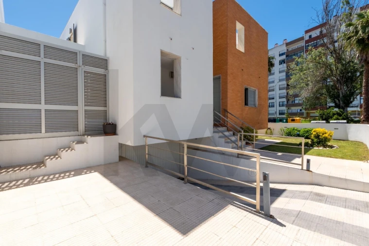 Moradia T3 para Venda em Loures Foto 46