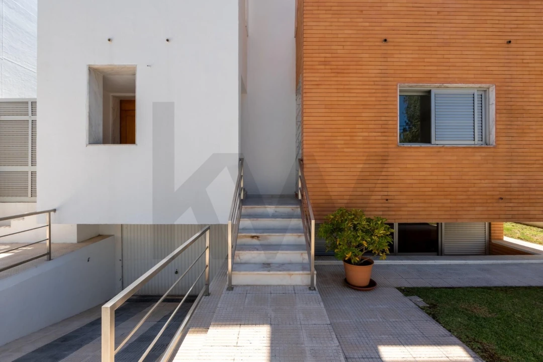 Moradia T3 para Venda em Loures Foto 45