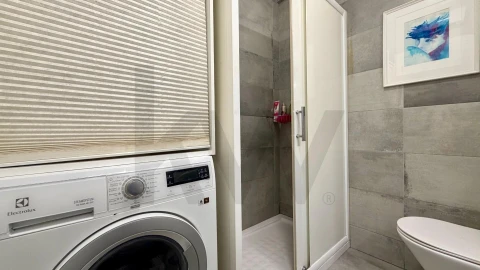 Apartamento T1 para Arrendamento em Aldoar, Foz do Douro e Nevogilde