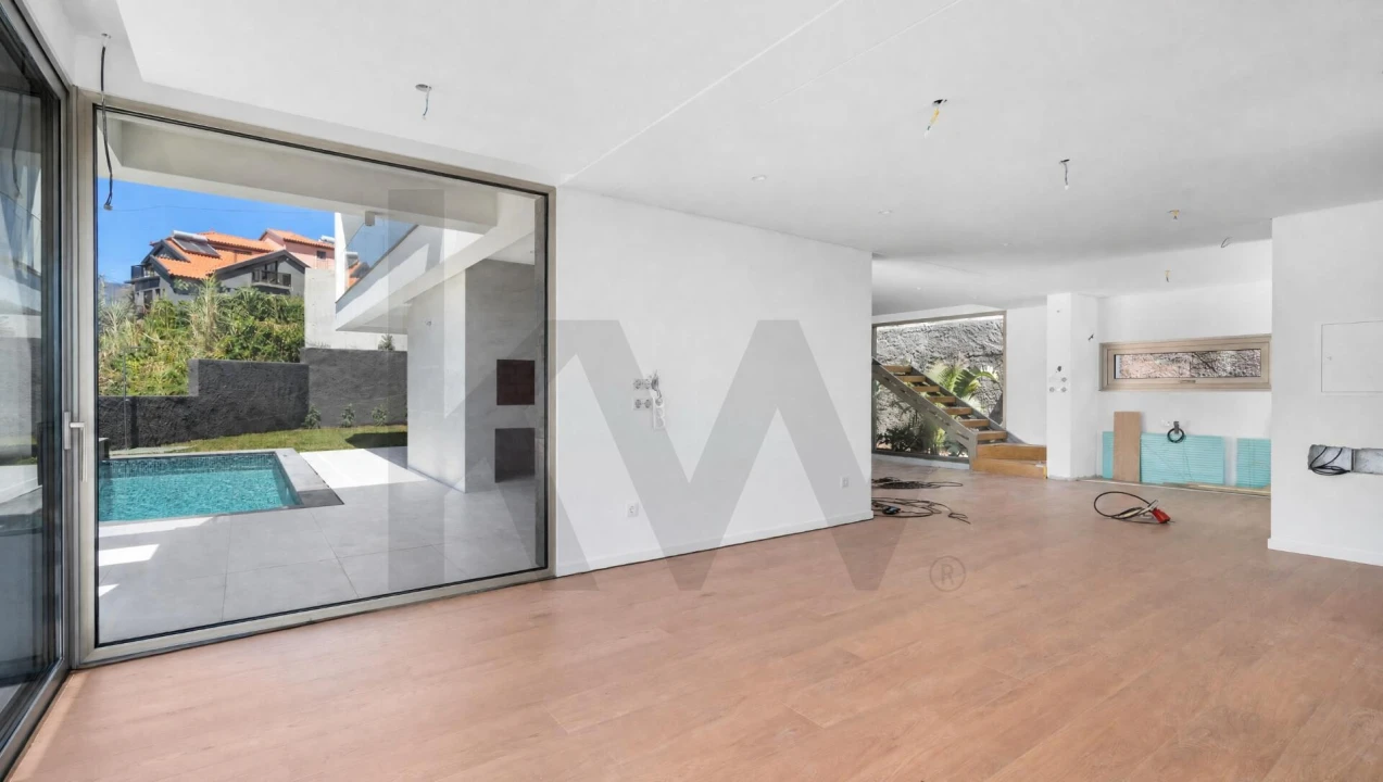 Moradia T4 para Venda em Ribeira Brava Foto 33