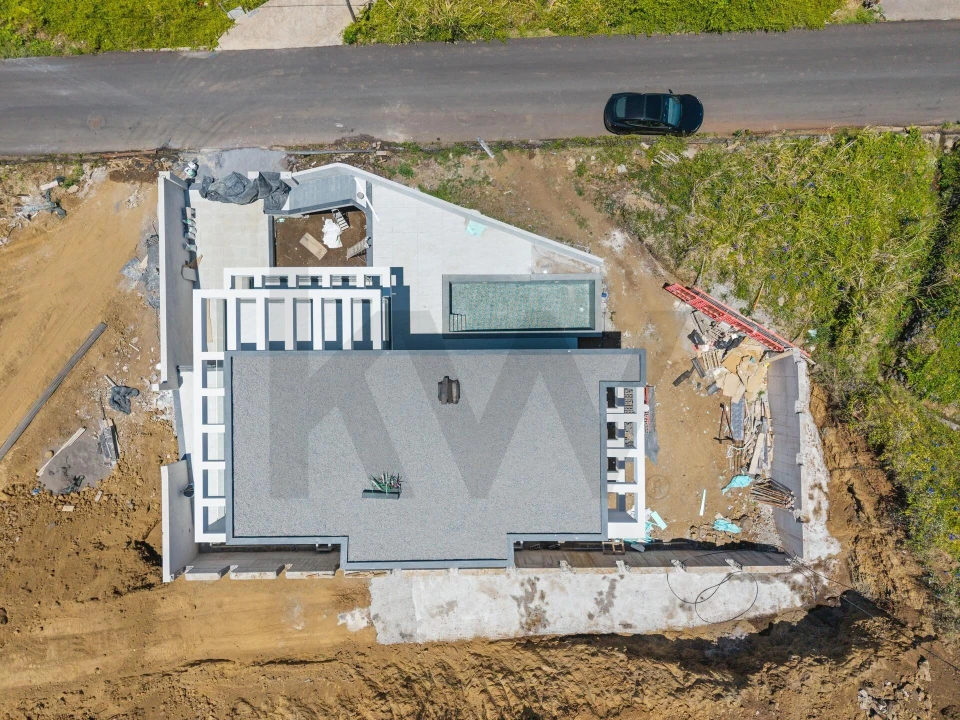 Moradia T4 para Venda em Ribeira Brava Foto 30